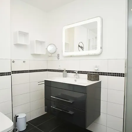 Modernen Mit Balkon, Kamin - Alte Fischfabrik Lauterbach 13 Lejlighed