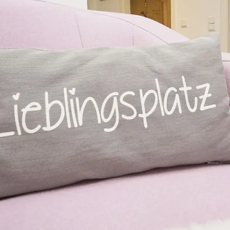 Alte Fischfabrik Lauterbach 13 Appartement *