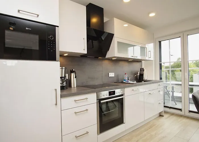 Modernen Mit Balkon, Kamin - Alte Fischfabrik Lauterbach 13 *