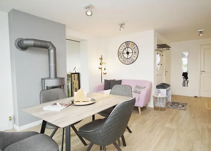 Modernen Mit Balkon, Kamin - Alte Fischfabrik Lauterbach 13 Putbus